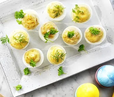 Ägghalvor med sardellkräm