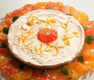 Apelsincheesecake på chokladbotten
