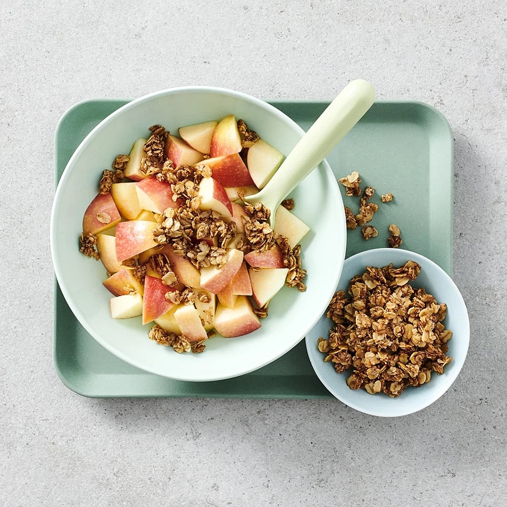 Äppelsallad med kanelcrunch