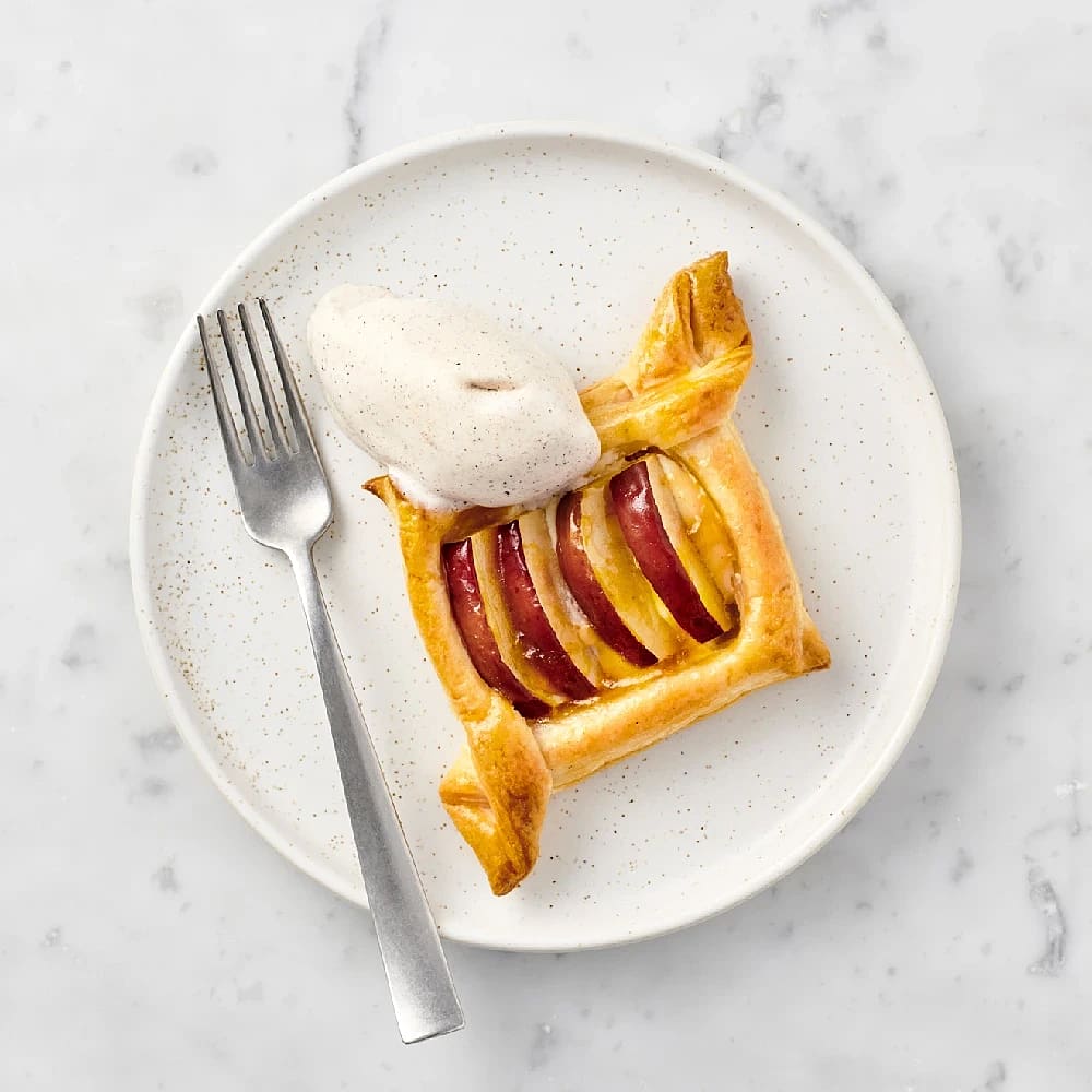 Äppeltarte med kanelglass