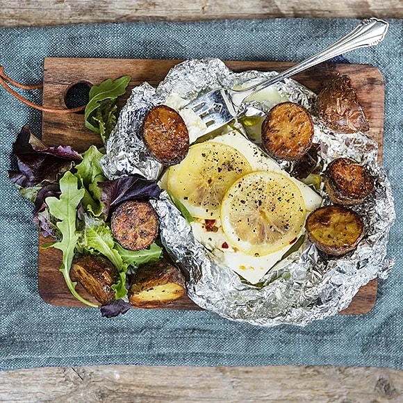 Bakad fetaost med rostad potatis