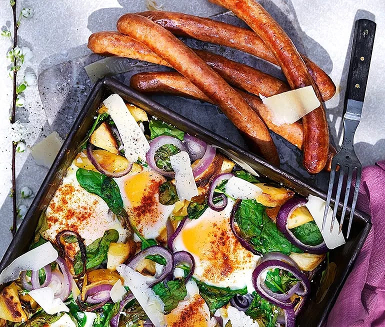 Bakade ägg med palsternacka och spenat
