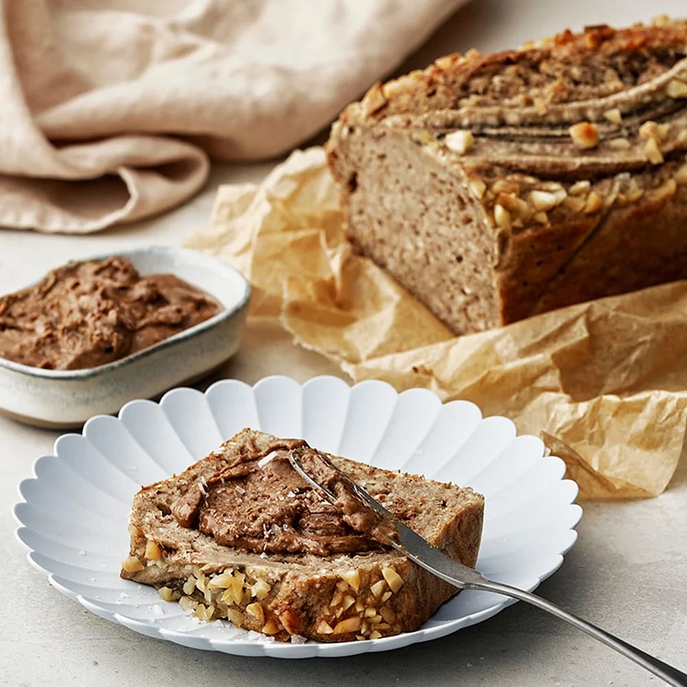 Banana bread med mandeldryck