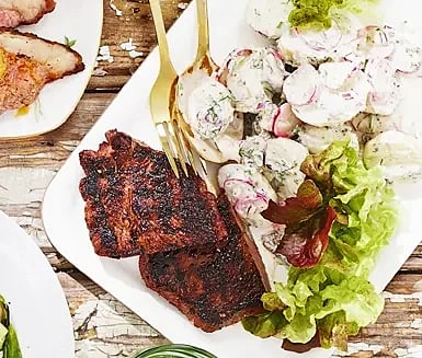 BBQ- rubbad rostbiff med potatissallad