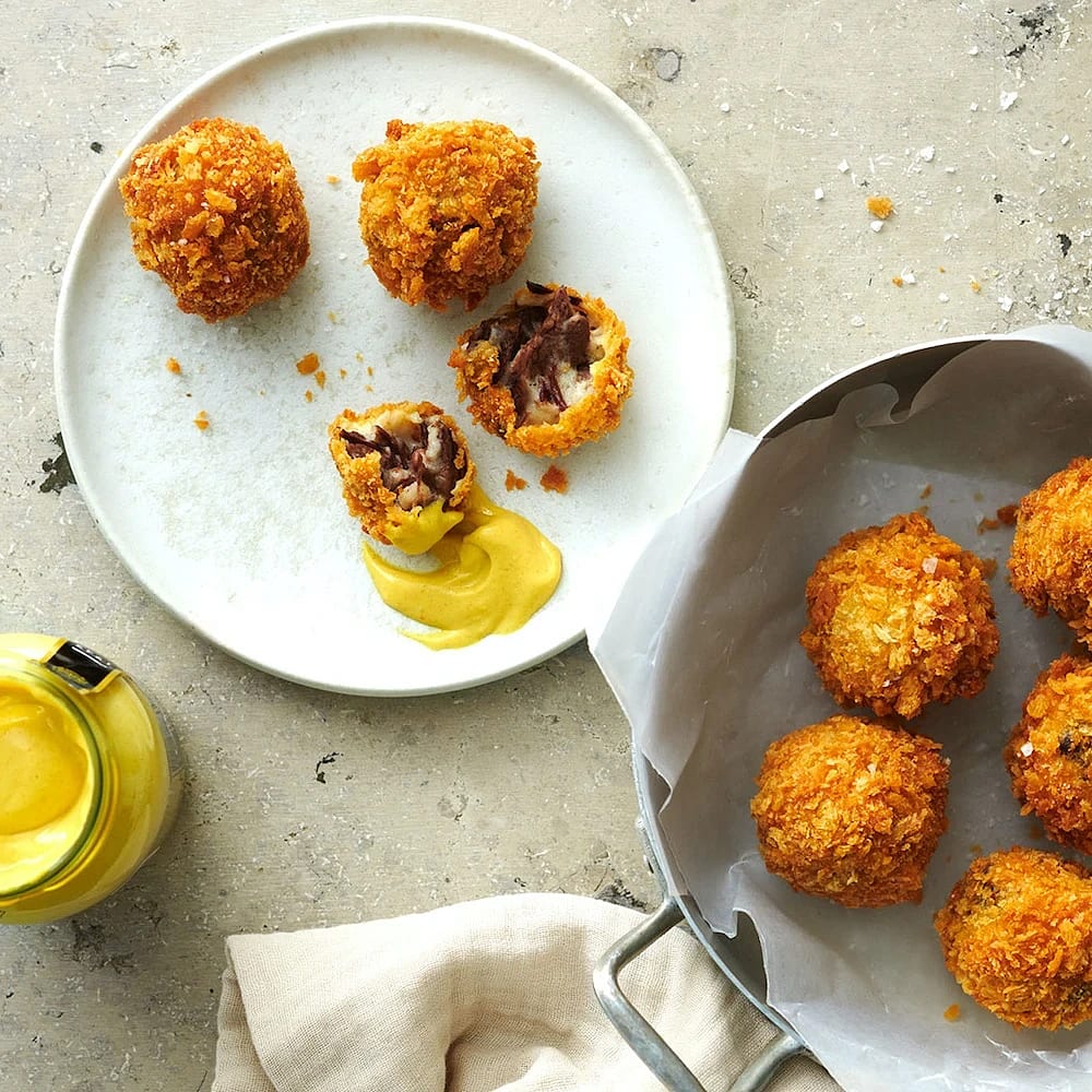 Bitterballen – Kroketter med högrev