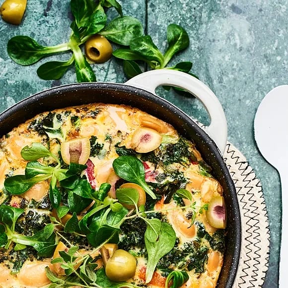 Bönfrittata med oliver och oregano