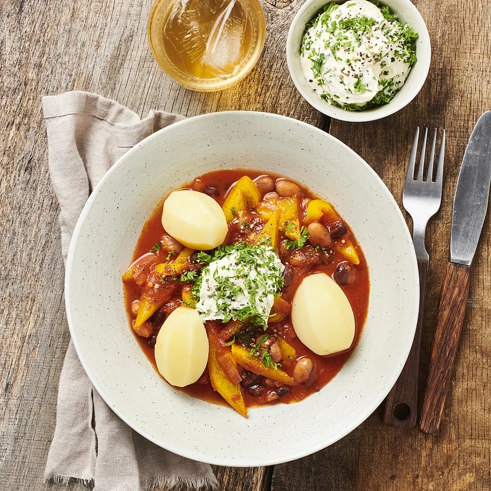 Böngryta med persiljesmetana