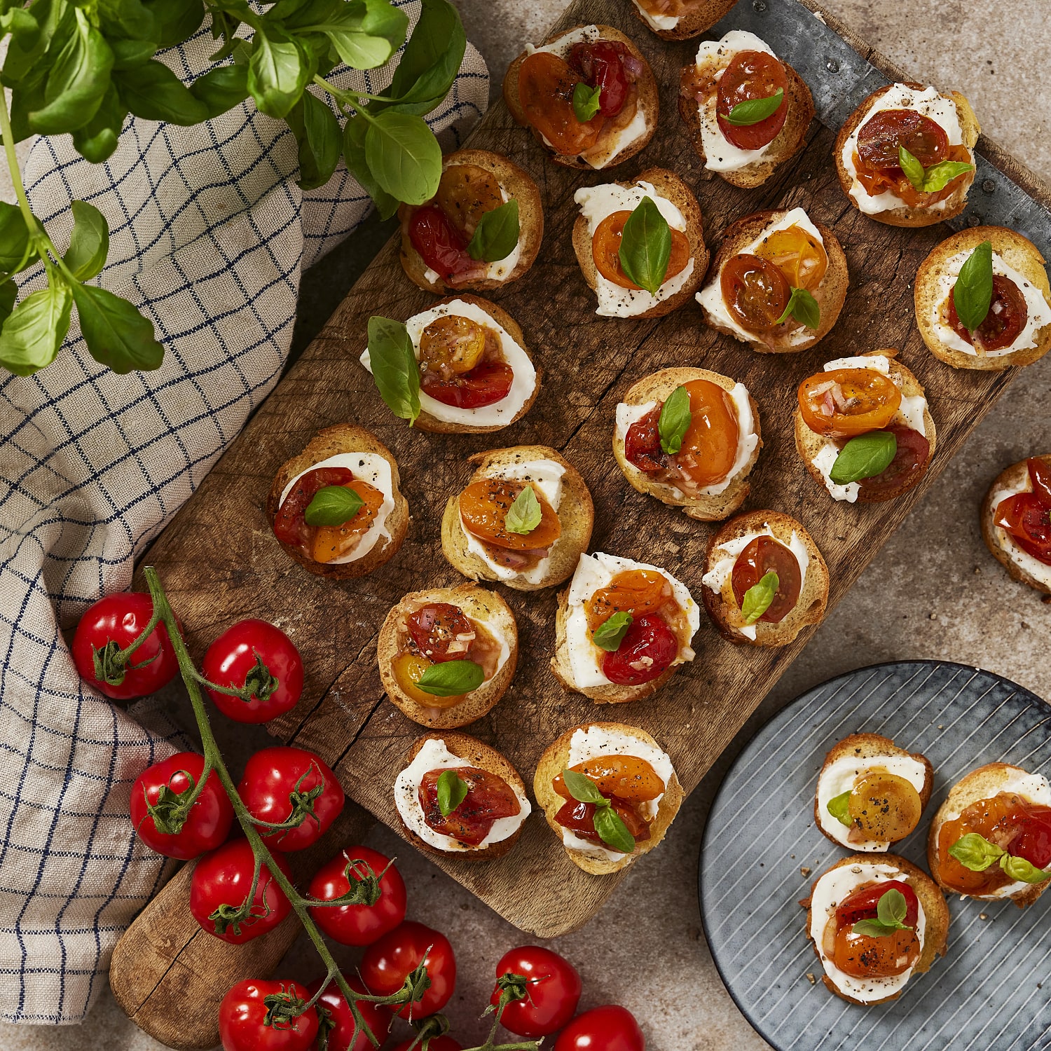 Bruschetta med mozzarella