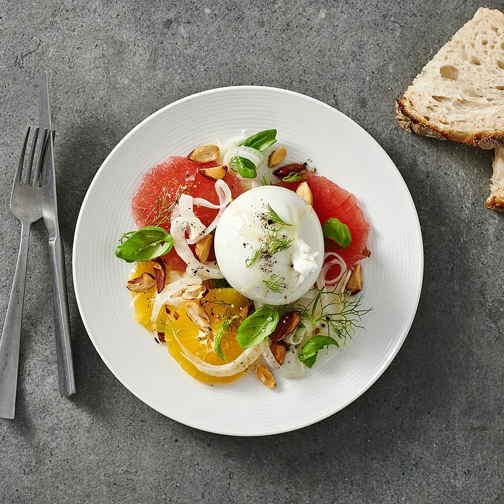 Burrata med citrus- och fänkålssallad