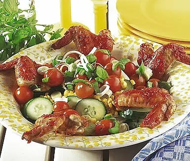 Chicken wings med sommarsallad