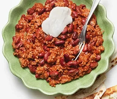 Chiligryta med nötfärs, kidneybönor, tomat och tortillacrisp