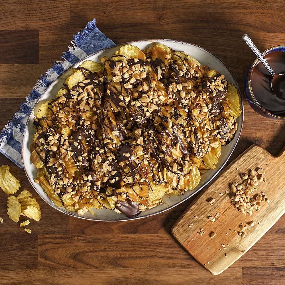 Chips med kola, choklad och salta jordnötter