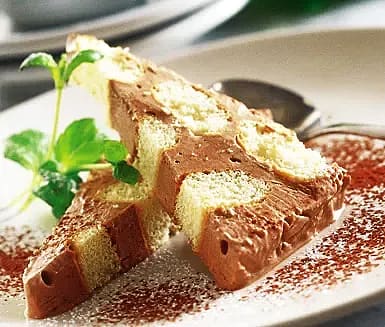Chokladglass med italienska kex