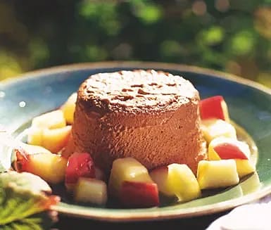 Chokladparfait med calvados och stekta äppeltärningar