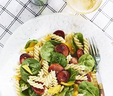 Chorizo med pastasallad