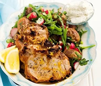 Citrongrillad fläskkotlett med rostad potatissallad
