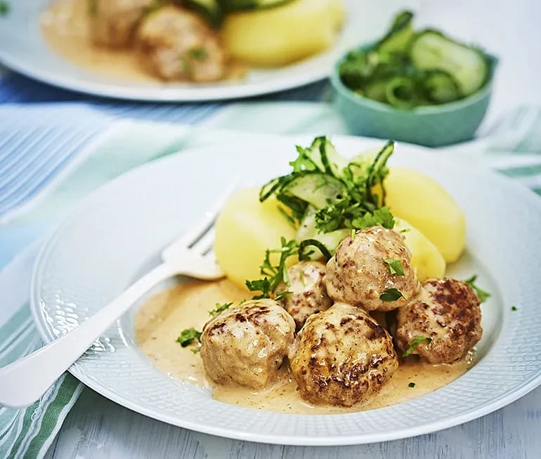 Citronköttbullar i gräddsås