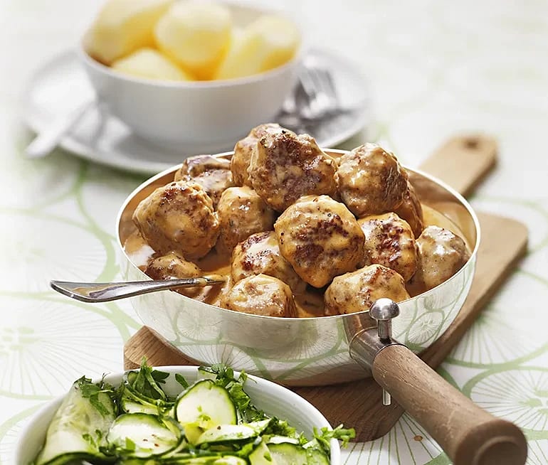 Citronköttbullar med gräddssås