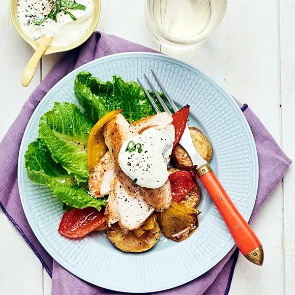 Citronkyckling med rostad paprika och basilikasås