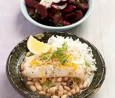 Citrontorsk med bönragu och rödbetssallad