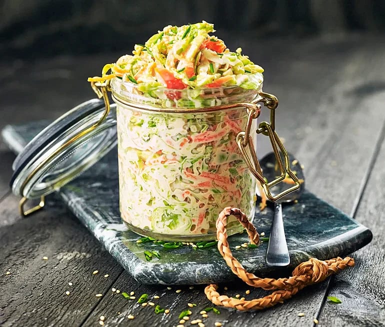 Coleslaw på brysselkål med wasabi