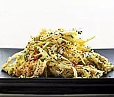 Coleslaw smaksatt med vallmofrö