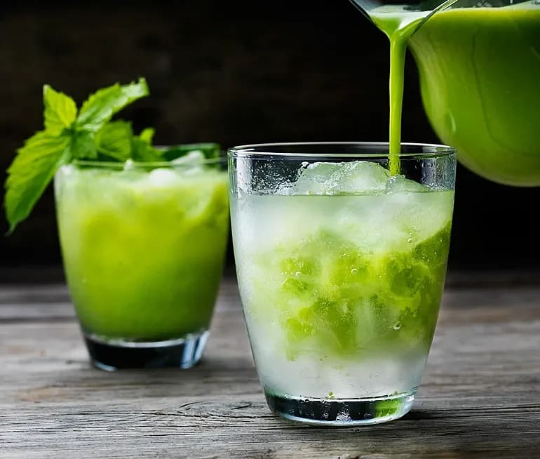 Ebba spritzer cocktail