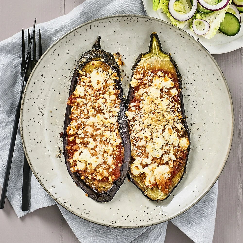 Fetaostgratinerad aubergine med myntayoghurt