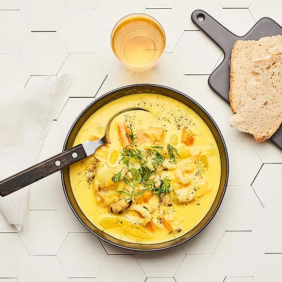 Fisk- och skaldjursgryta med fänkål och saffran