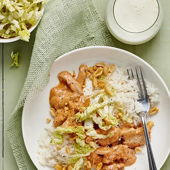 Fläskfilégryta med jordnötter