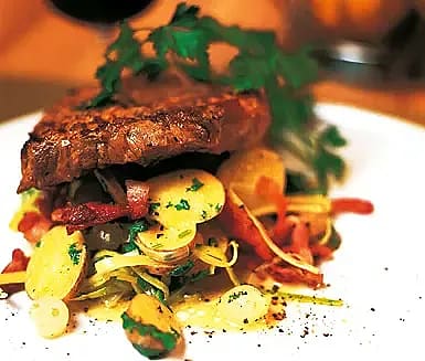 Fläskkarré med smakrik potatissallad