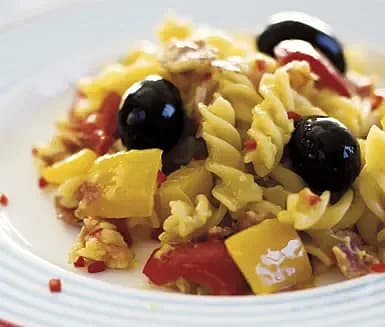 Frittatapasta med salami och chili