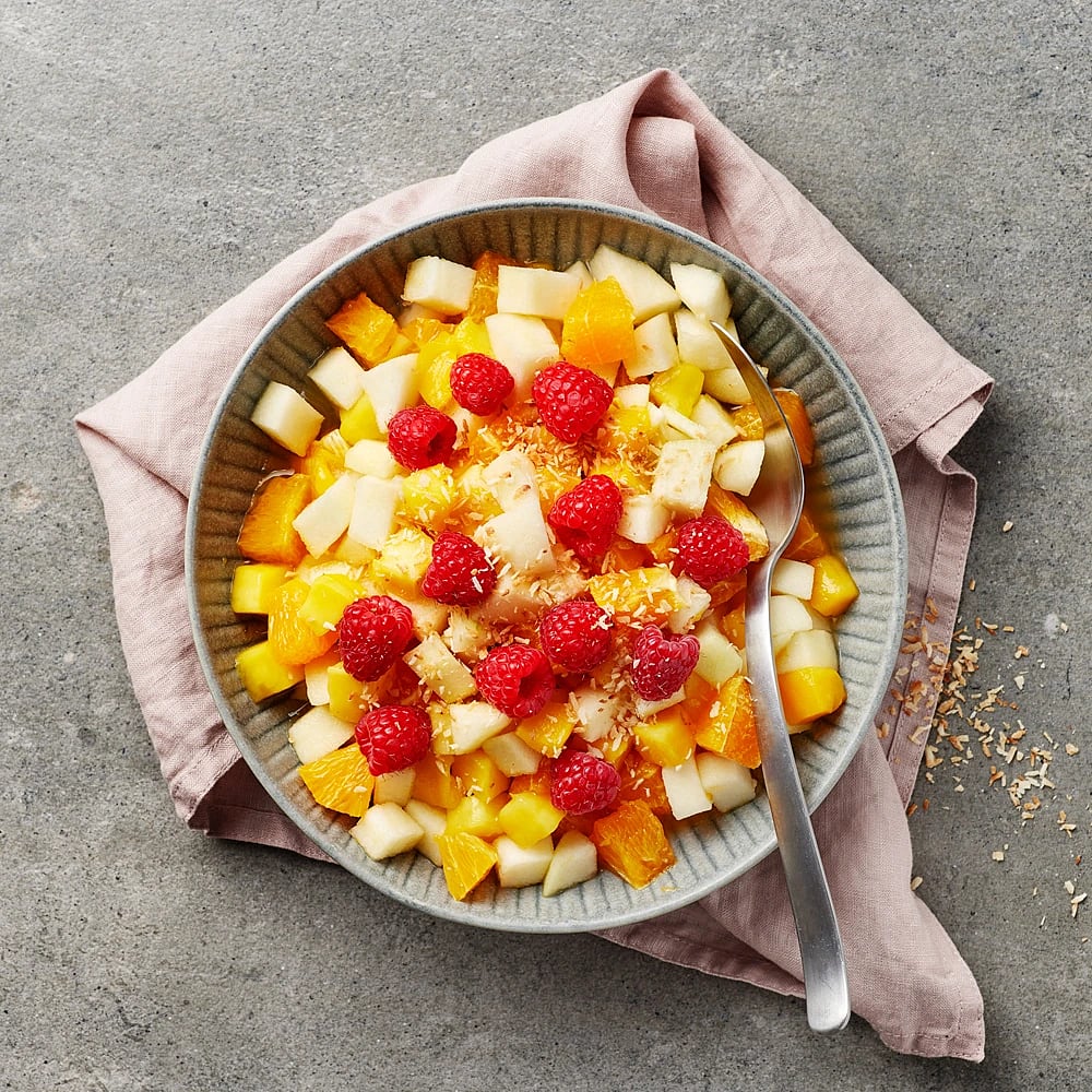Fruktsallad med citrus- och ingefärslag