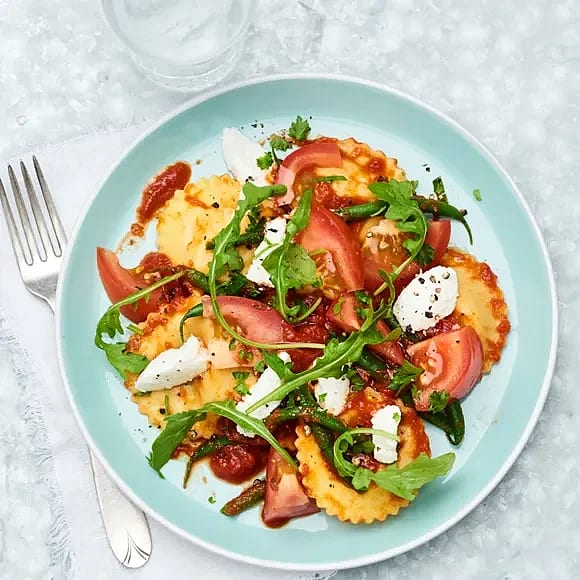 Girasole med ricotta och tomat- och ruccolasallad