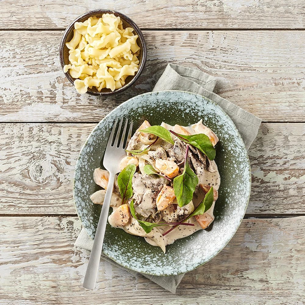 Gräddig viltskavsgryta med pasta