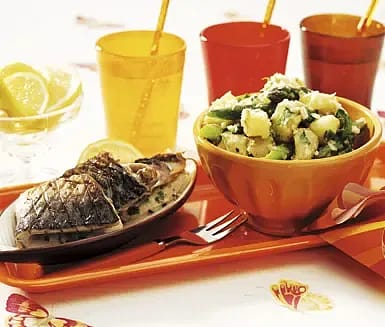 Grillad makrill med potatissallad