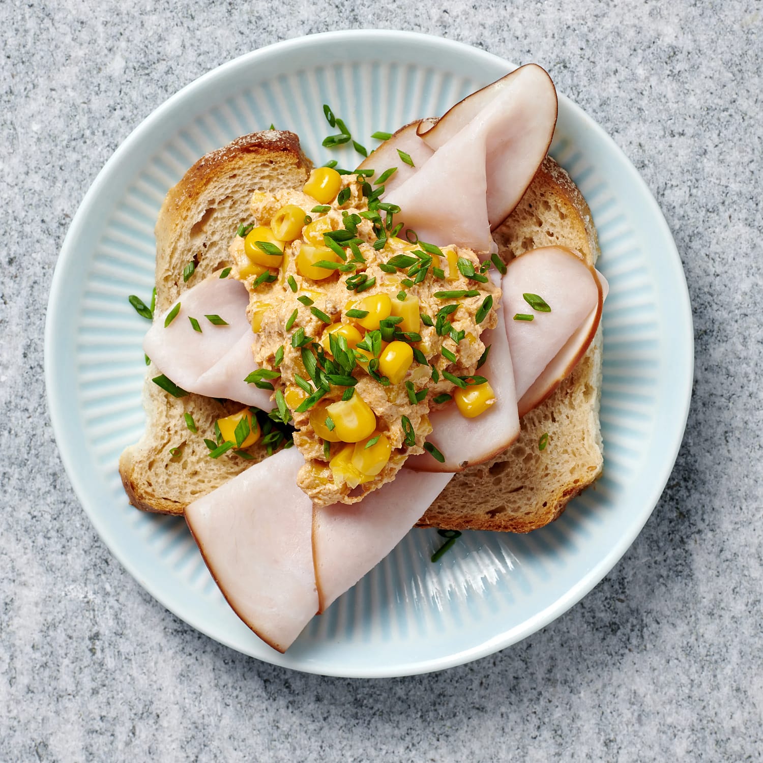 Grötbröd med majsröra och kalkon