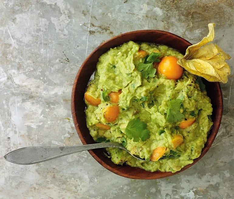 Guacamole med physalis
