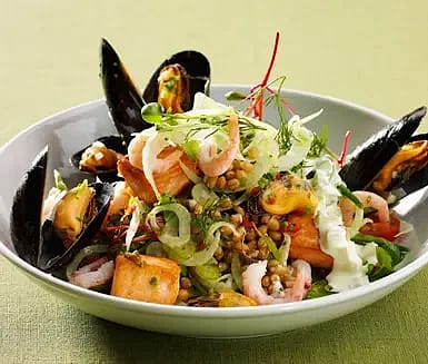 Halländsk dinkelsallad