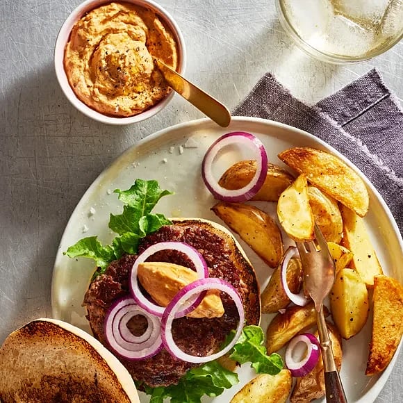Hamburgare med tomatdressing