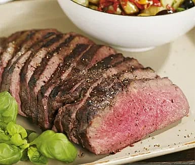Hel grillad ryggbiff