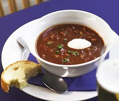 Hovärkens gulasch