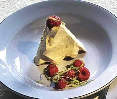 Karamellglass med limehallon