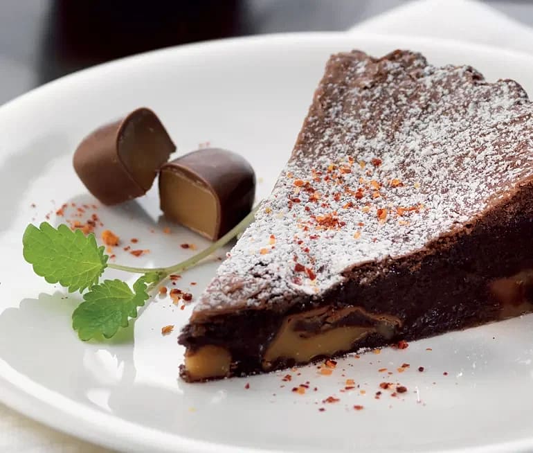 Kladdkaka med dumle och chili