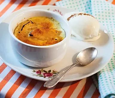 Knäckig äppelpudding med apelsin