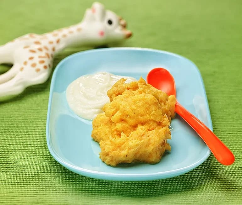 Kokt torsk med grönsaker och blomkålspuré