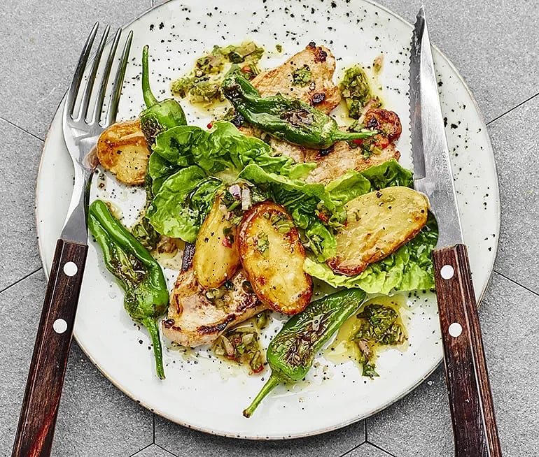 Kotlett med pimiento de padrons och chimichurri
