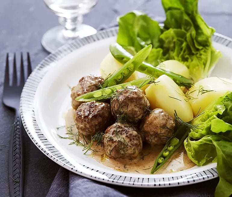 Köttbullar i dillsås