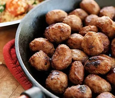 Köttbullar med bulgursallad