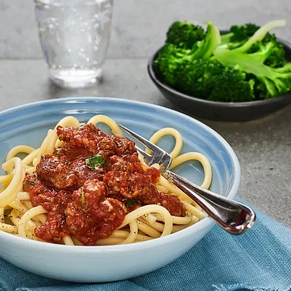 Köttfärssås med sugrörsspaghetti